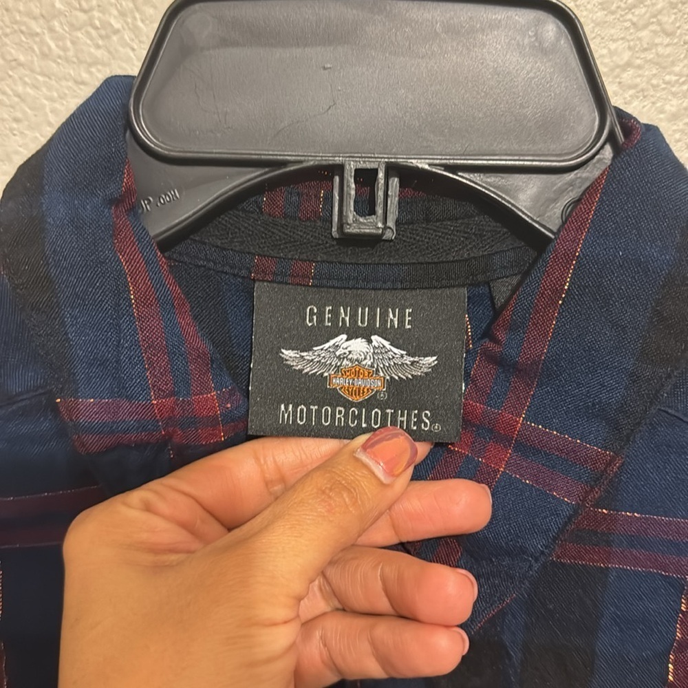 Harley-Davidson Flocked Roses Plaid Button Down Women’s Top - Picture 3 of 6